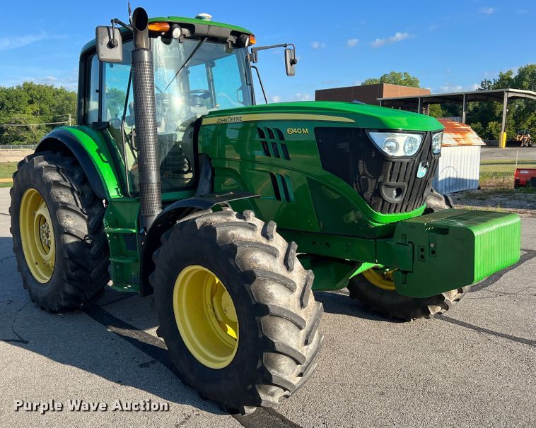 image for item JM9204 2013 John Deere 6140M  MFWD tractor