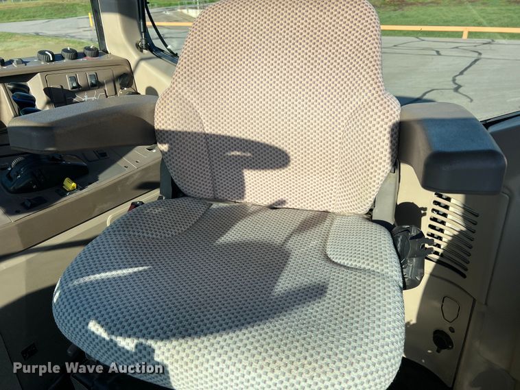 image for item JM9204 2013 John Deere 6140M  MFWD tractor