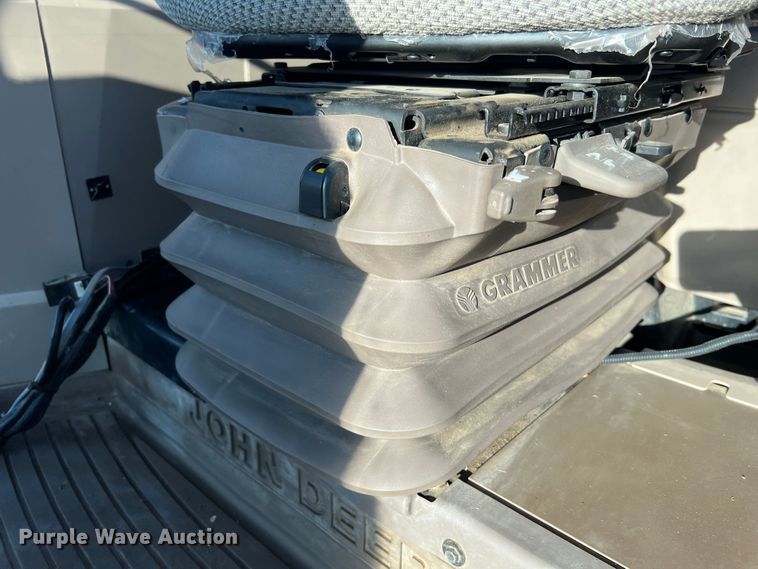 image for item JM9204 2013 John Deere 6140M  MFWD tractor