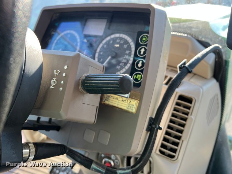 image for item JM9204 2013 John Deere 6140M  MFWD tractor