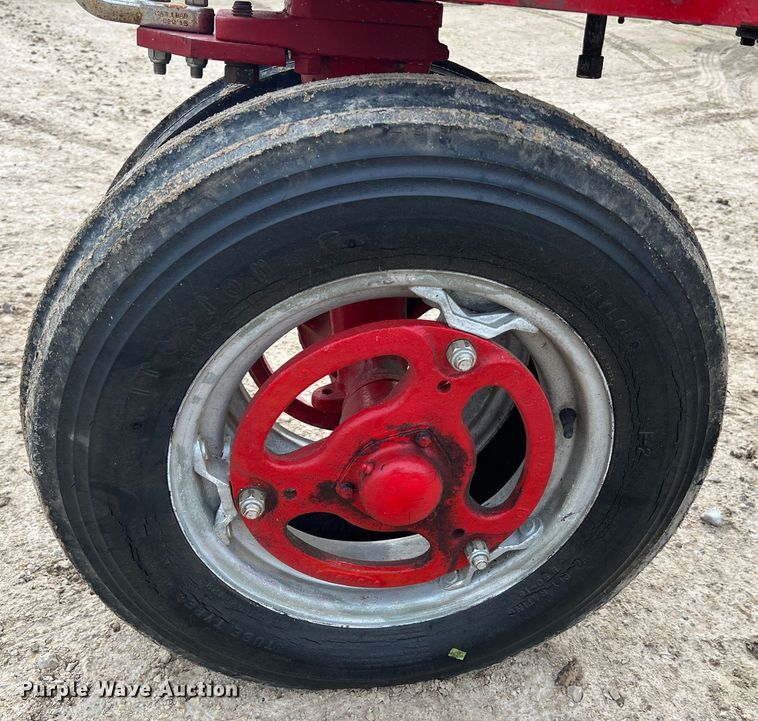 image for item JM9208 1946 Farmall H  tractor