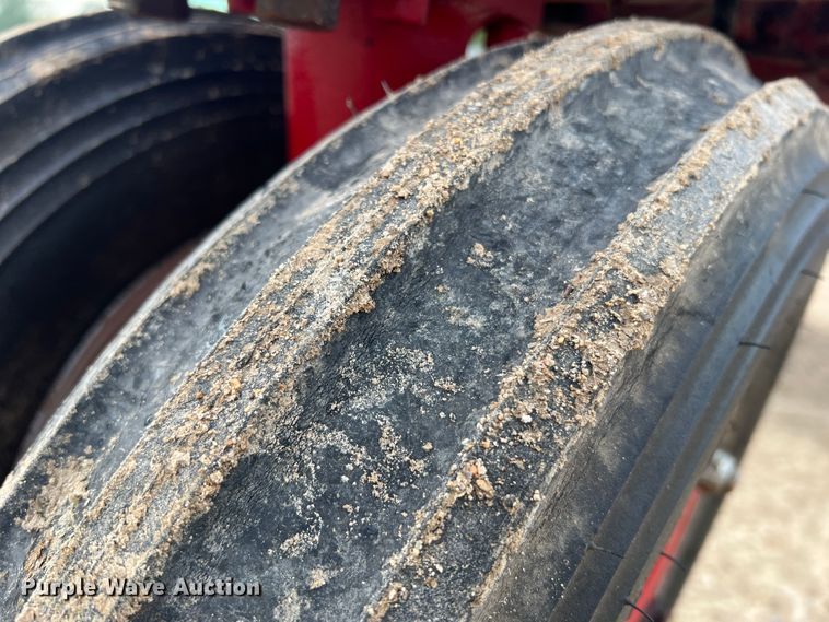 image for item JM9208 1946 Farmall H  tractor