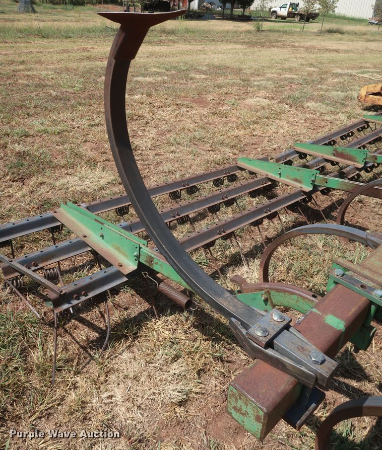 image for item JR9411 John Deere 610  field cultivator