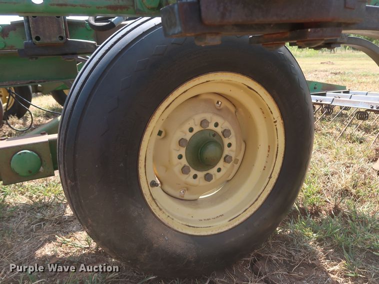 image for item JR9411 John Deere 610  field cultivator