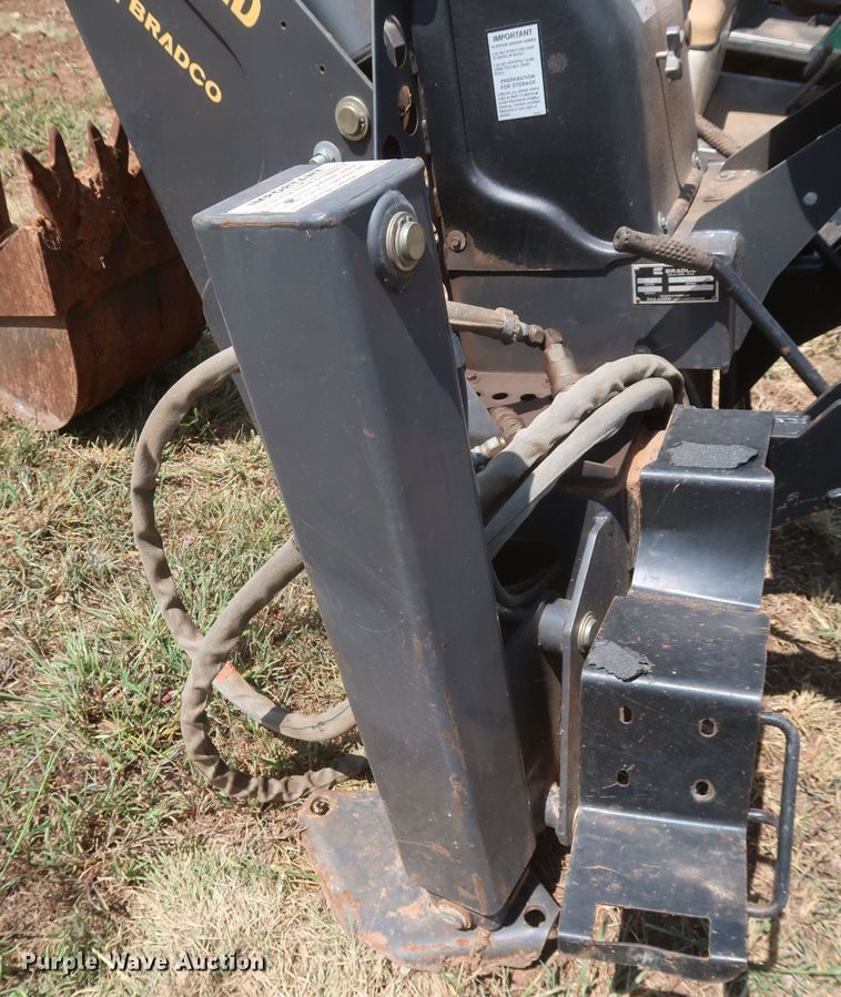 image for item JR9418 New Holland 611  backhoe attachment