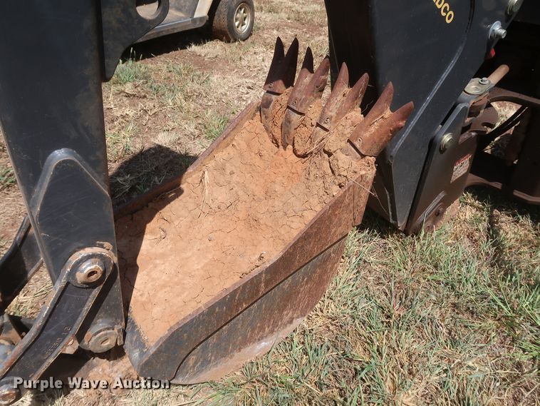 image for item JR9418 New Holland 611  backhoe attachment