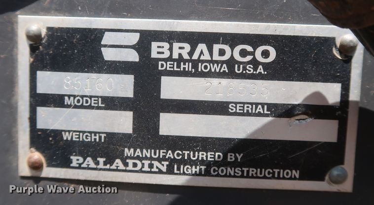 image for item JR9418 New Holland 611  backhoe attachment