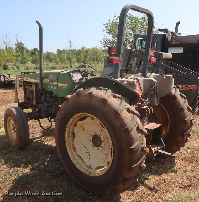 image for item JR9428 2002 John Deere 5105 tractor