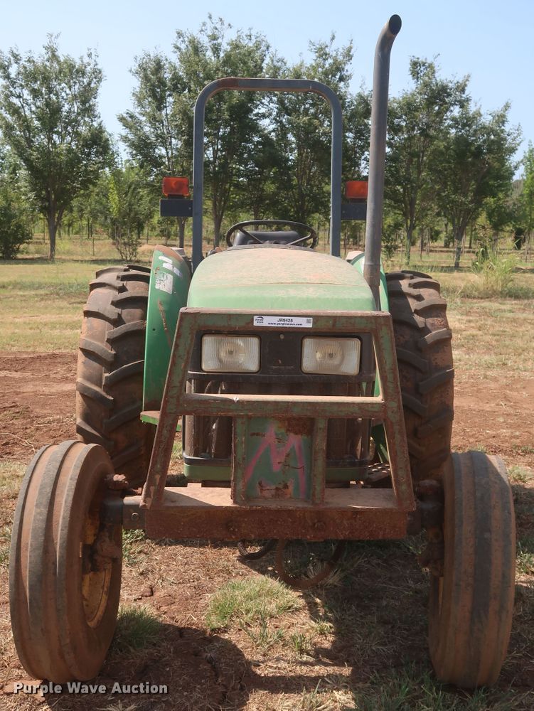 image for item JR9428 2002 John Deere 5105 tractor