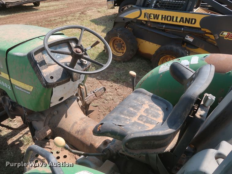 image for item JR9428 2002 John Deere 5105 tractor