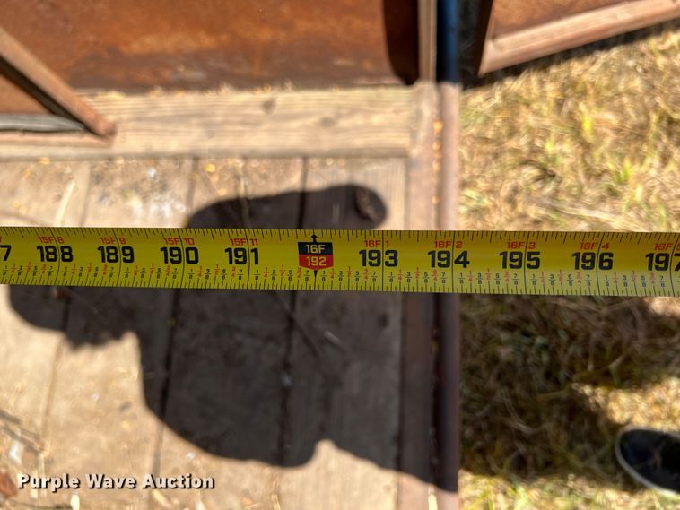 image for item JX9350 1996 Pony  livestock trailer