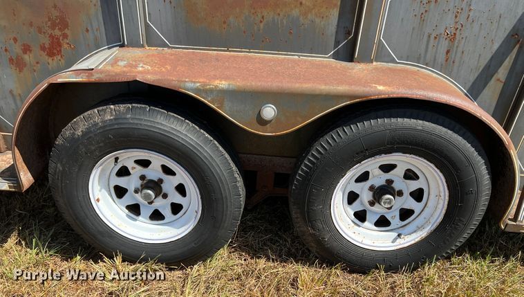 image for item JX9350 1996 Pony  livestock trailer