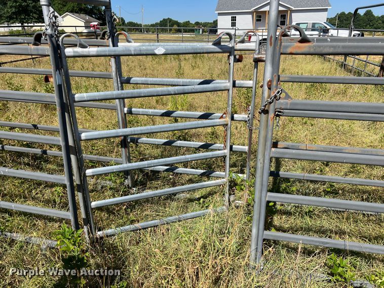 image for item JX9354 Priefert  corral