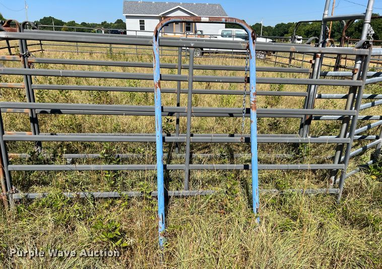 image for item JX9354 Priefert  corral