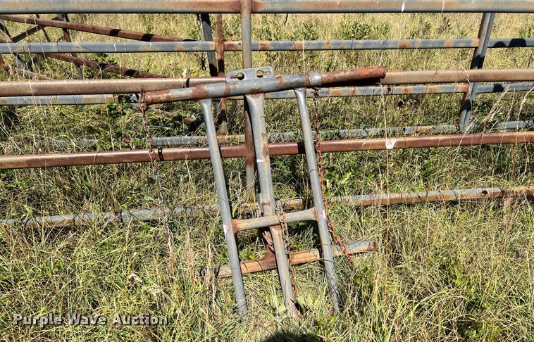 image for item JX9354 Priefert  corral