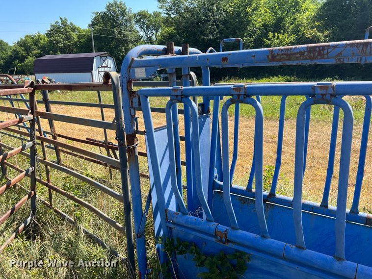 image for item JX9354 Priefert  corral