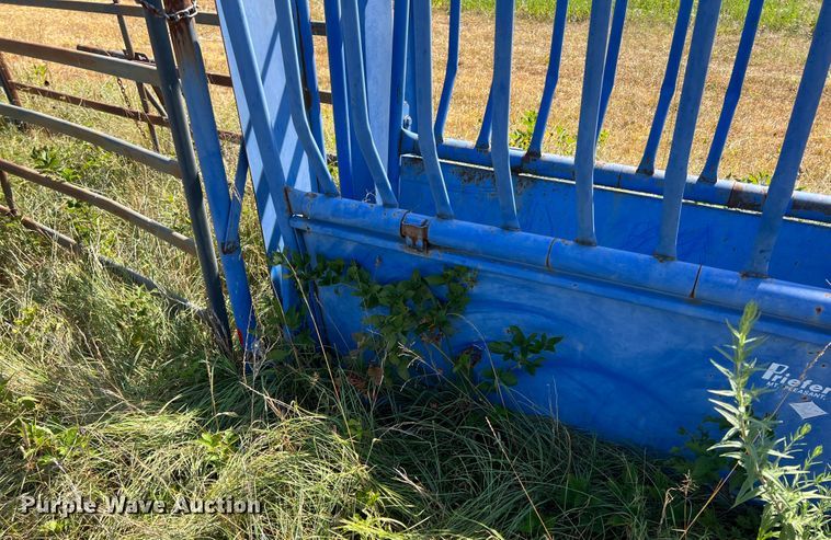 image for item JX9354 Priefert  corral