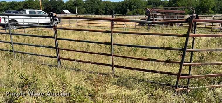 image for item JX9354 Priefert  corral