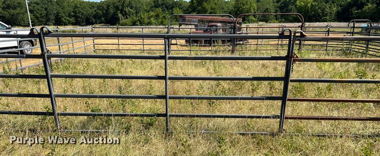 image for item JX9354 Priefert  corral