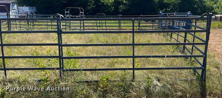 image for item JX9354 Priefert  corral