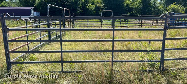 image for item JX9354 Priefert  corral