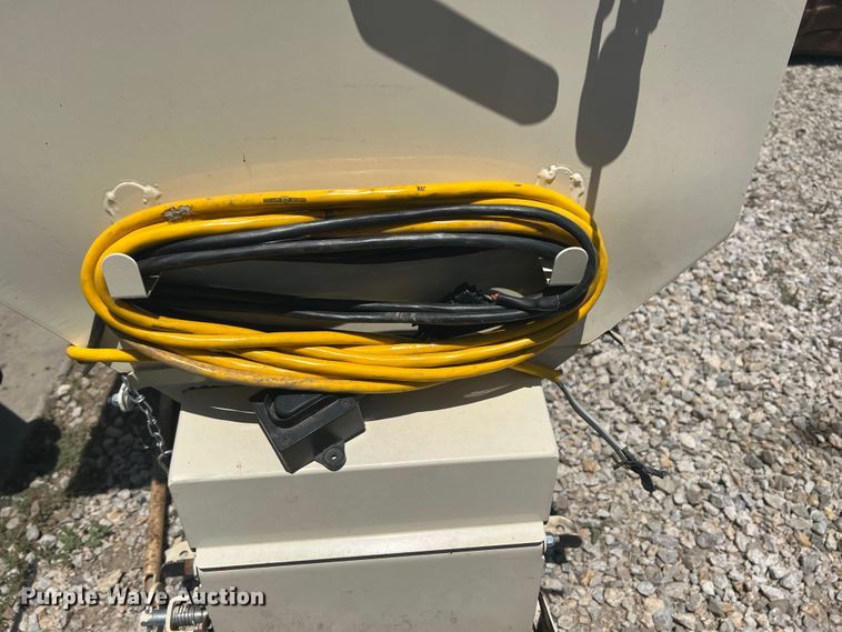 image for item JX9358 Patriot  livestock feeder