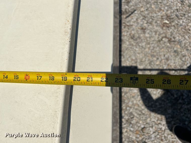 image for item JX9358 Patriot  livestock feeder