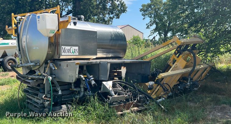 image for item JX9363 MorCorn  sprayer bed