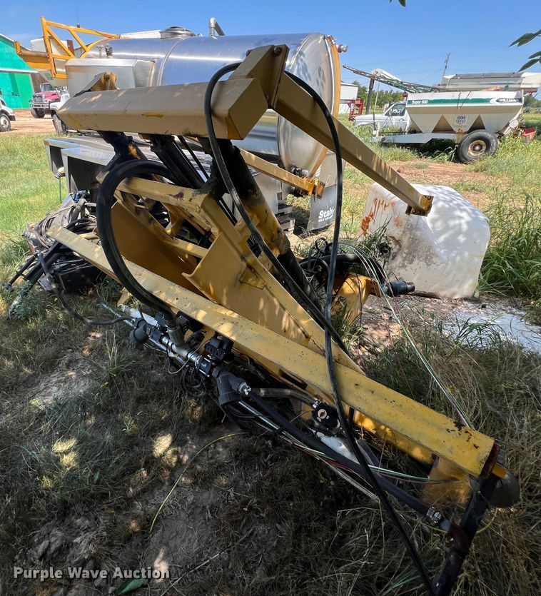 image for item JX9363 MorCorn  sprayer bed