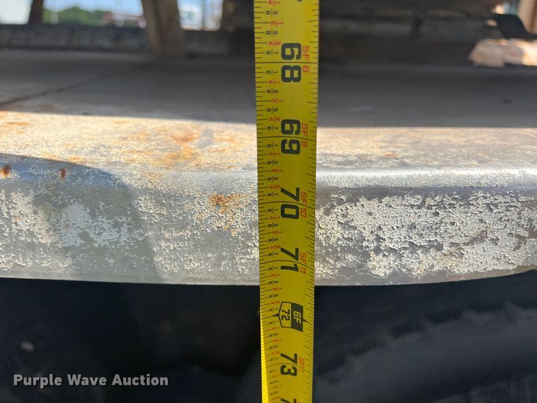 image for item JX9364 1989 Mack RD690S  fertilizer delivery truck