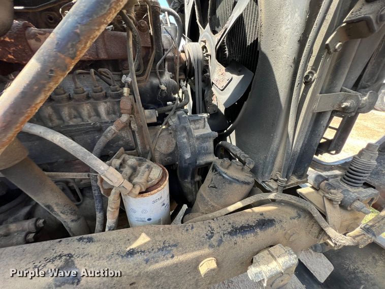 image for item JX9364 1989 Mack RD690S  fertilizer delivery truck