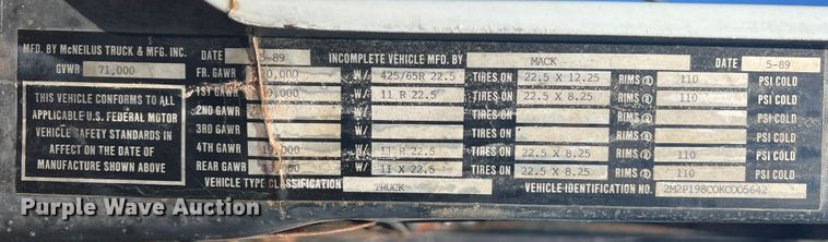 image for item JX9364 1989 Mack RD690S  fertilizer delivery truck