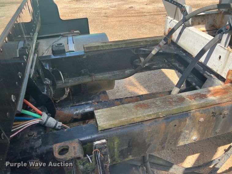 image for item JX9365 1993 Kenworth  fertilizer delivery truck