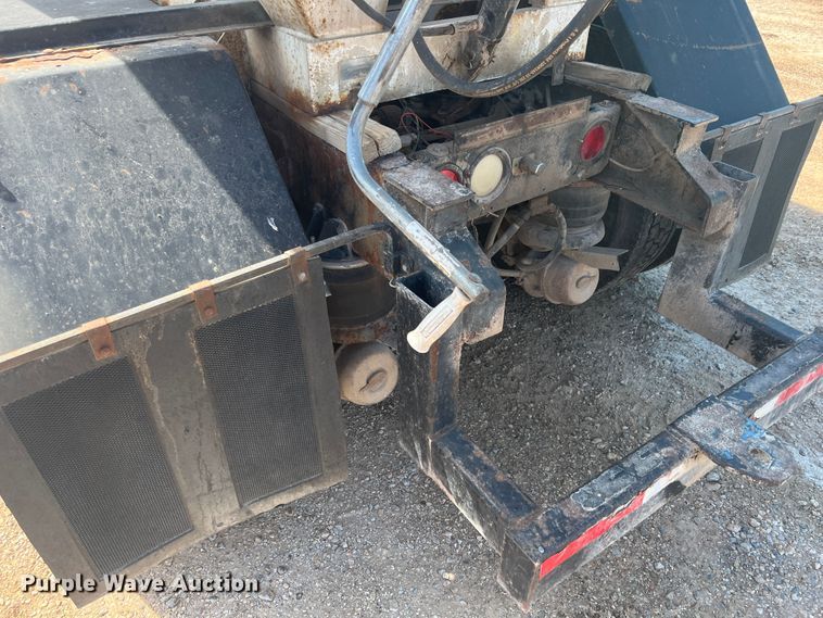 image for item JX9365 1993 Kenworth  fertilizer delivery truck