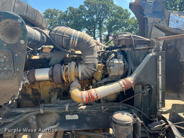 image for item JX9365 1993 Kenworth  fertilizer delivery truck