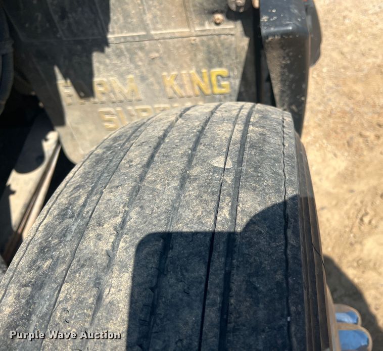 image for item JX9365 1993 Kenworth  fertilizer delivery truck