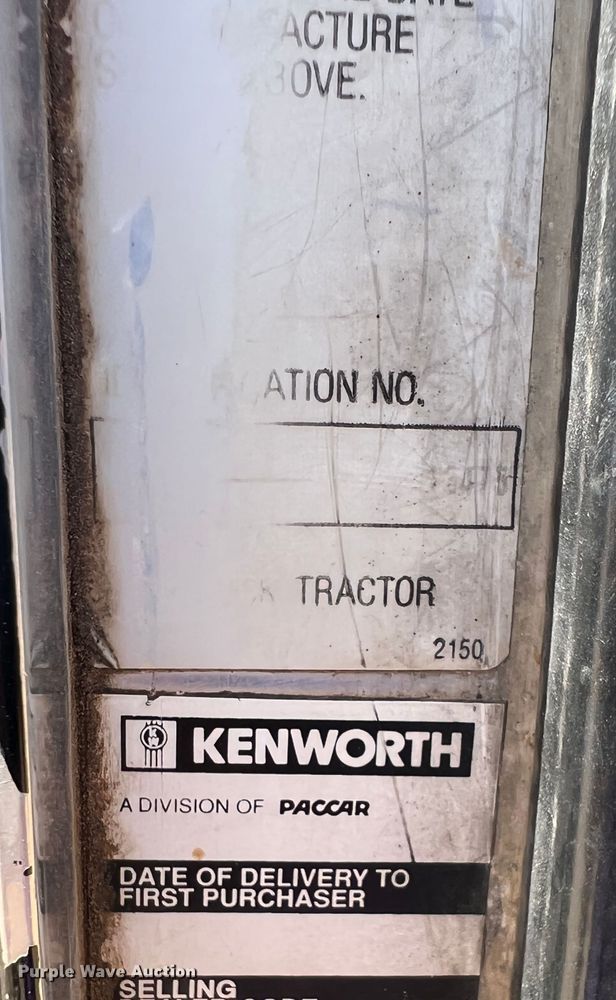 image for item JX9365 1993 Kenworth  fertilizer delivery truck