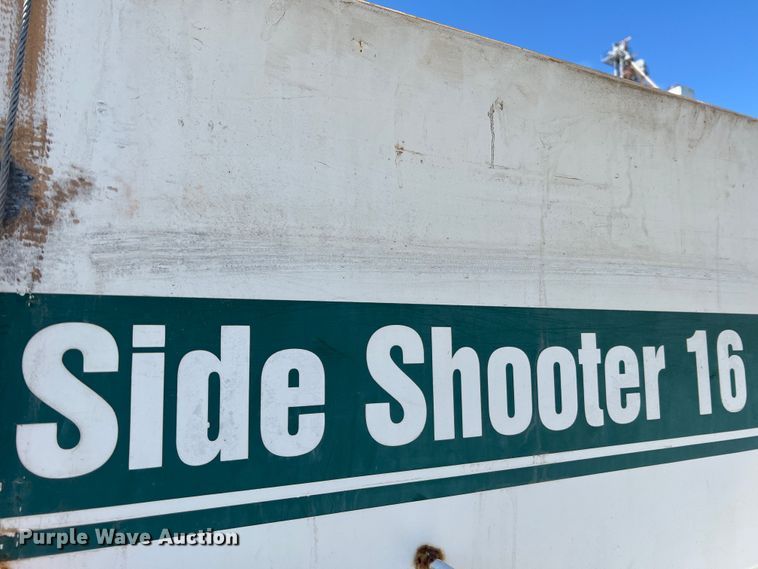 image for item KC9841 1994 White GMC WG  fertilizer delivery truck