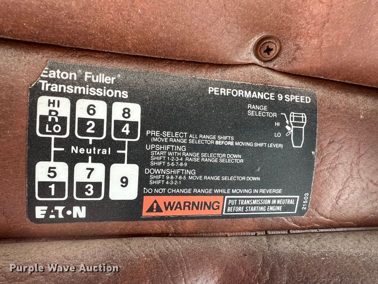 image for item KC9841 1994 White GMC WG  fertilizer delivery truck