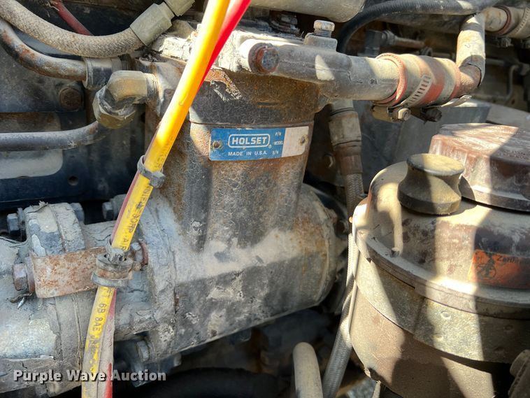 image for item KC9841 1994 White GMC WG  fertilizer delivery truck