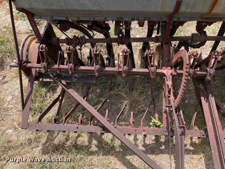 image for item KE9349 Grain drill