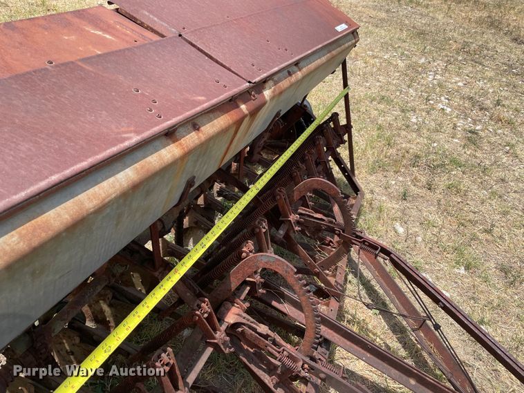 image for item KE9349 Grain drill