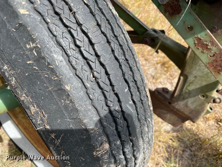 image for item KE9355 John Deere  planter