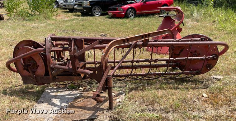 image for item KE9356 Massey Ferguson 25  hay rake