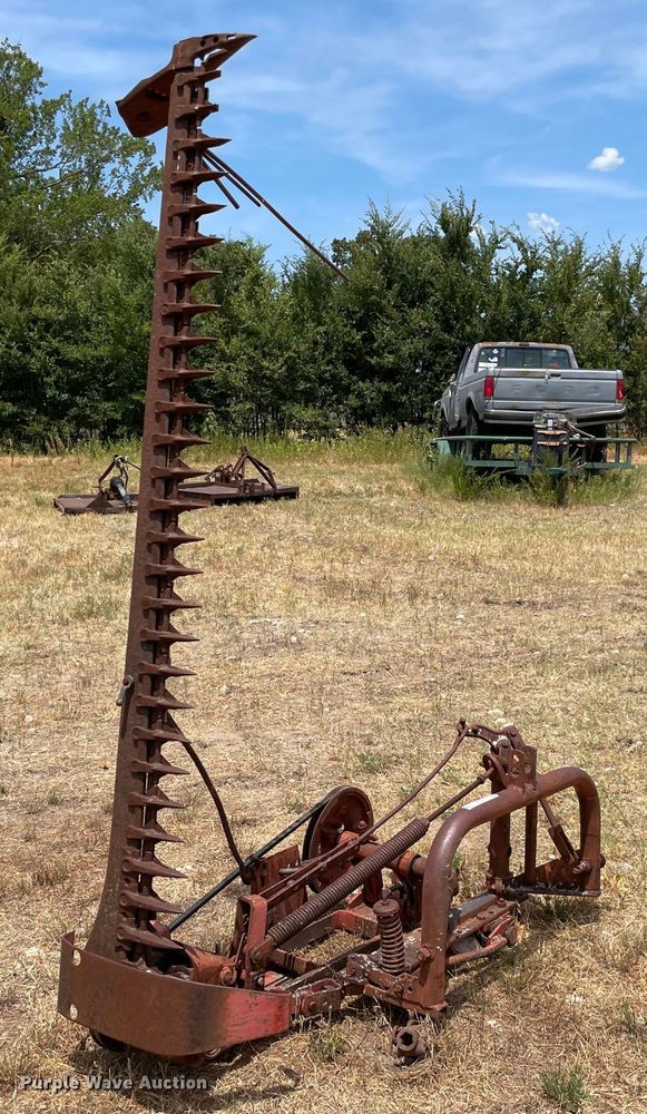 image for item KE9358 Sickle mower