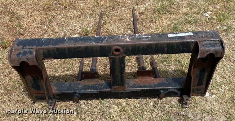 image for item KE9360 Bale spear