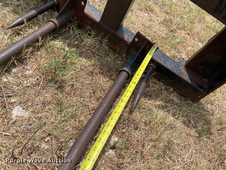 image for item KE9360 Bale spear