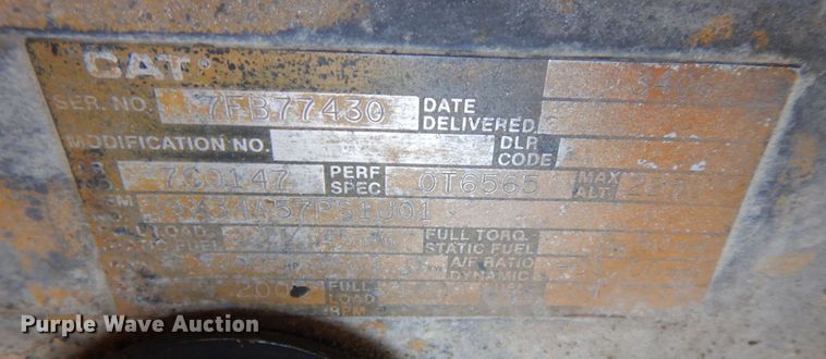 image for item KF9643 1988 Kenworth T600  truck cab and chassis