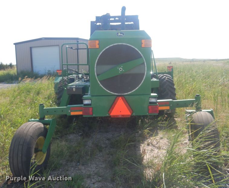 image for item KI9251 2004 John Deere 4995  windrower