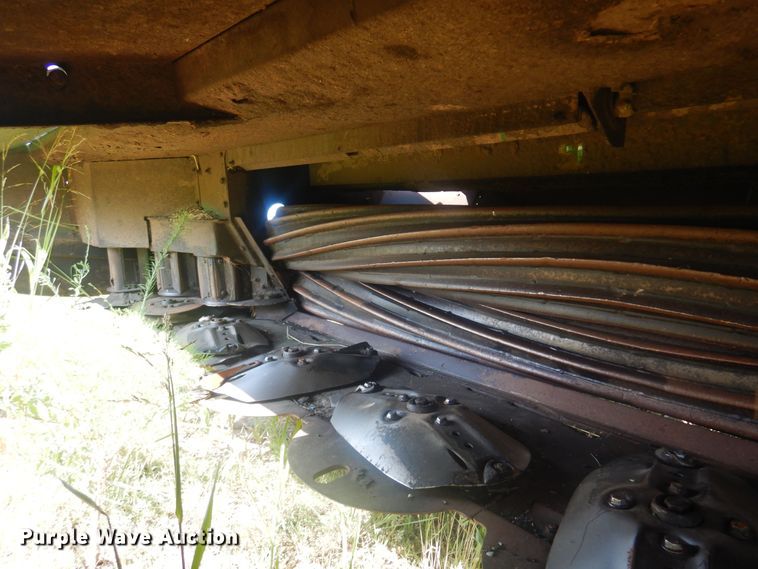 image for item KI9251 2004 John Deere 4995  windrower